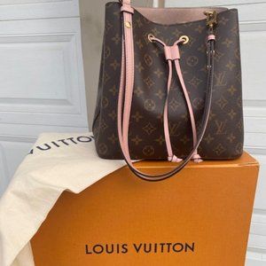 Louis Vuitton NeoNoe Monogram Rose Poudre Shoulder or Crossbody Bag